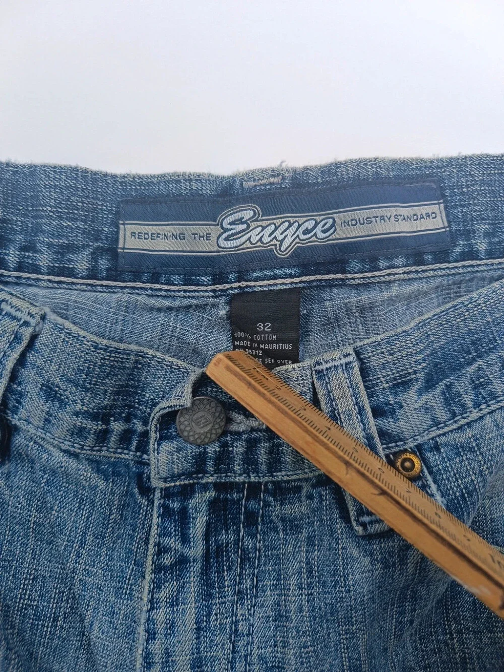 Enyce 32 x 12.5 jorts  y2k distressed diddy